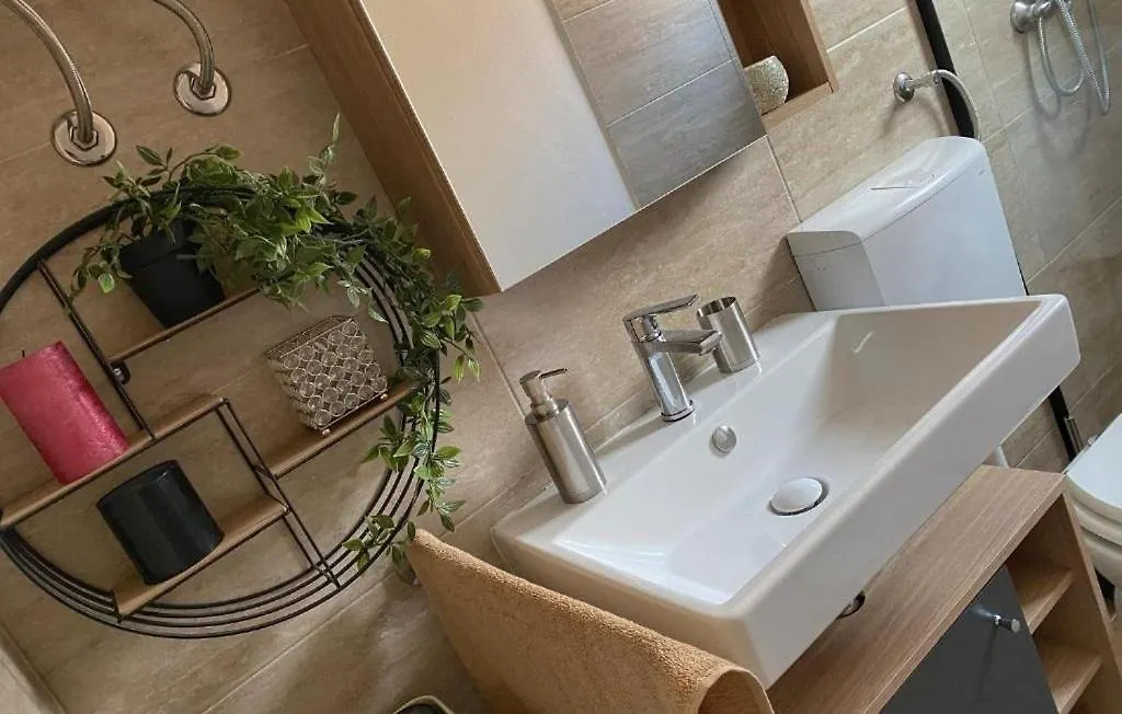 Apartment Jozephine 2 By Villas Guide Pula 0*,  Kroatien